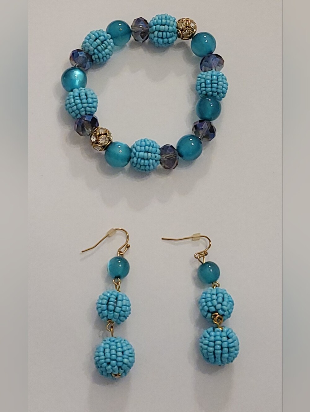 Turquoise Beaded Bracelet and Drop Earrings Set